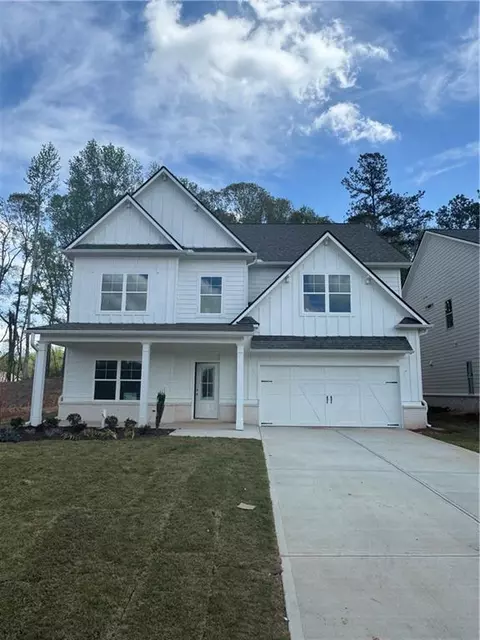 5525 Keswick Dr, Flowery Branch, GA 30542