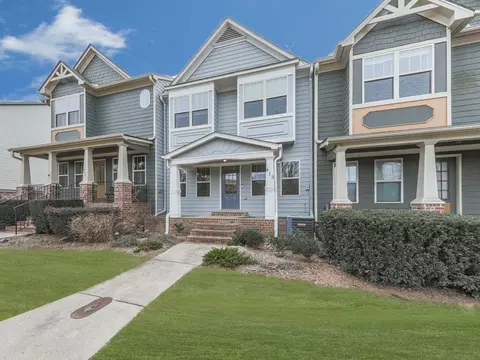 415 Royal Crescent Ln E, Canton, GA 30115