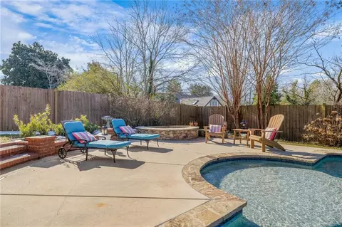 Exterior - 203 Chenocetah Dr, Cornelia, GA 30531 photo 11 of 21