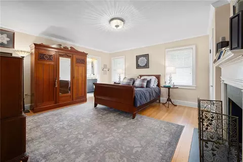 Bedroom - 203 Chenocetah Dr, Cornelia, GA 30531 photo 1 of 6