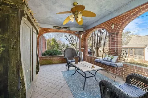 Exterior - 203 Chenocetah Dr, Cornelia, GA 30531 photo 5 of 21