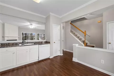 40 Highoak Dr NE, Marietta, GA 30066