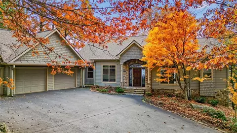 132 Sanderlin Mountain Dr S, Big Canoe, GA 30143