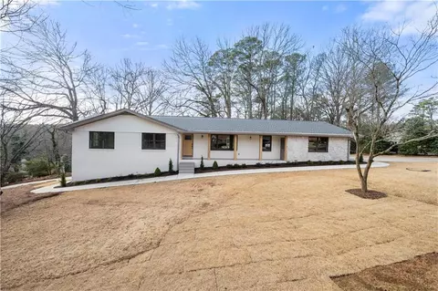 1412 Dallas Cir SW, Marietta, GA 30064