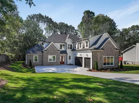 754 Moon Rd, Lawrenceville, GA 30046