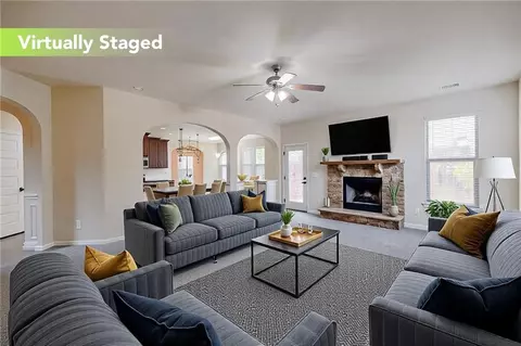 3535 Clarecastle Dr, Buford, GA 30519