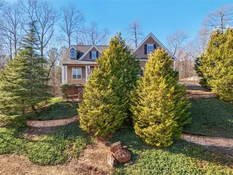 811 Somersby Dr, Dallas, GA 30157