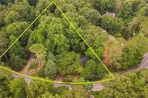 2255 Dinsmore Rd, Alpharetta, GA 30004