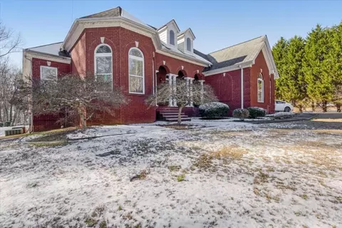 Exterior - 323 Winding Stream Trl, Hampton, GA 30228 photo 3 of 11