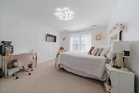 Bedroom - 323 Winding Stream Trl, Hampton, GA 30228 photo 5 of 5