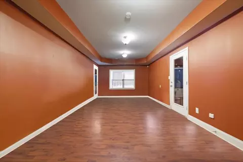 Living - 323 Winding Stream Trl, Hampton, GA 30228 photo 5 of 7
