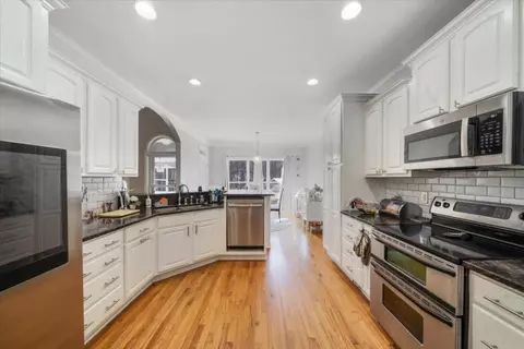 Kitchen - 323 Winding Stream Trl, Hampton, GA 30228 photo 2 of 4