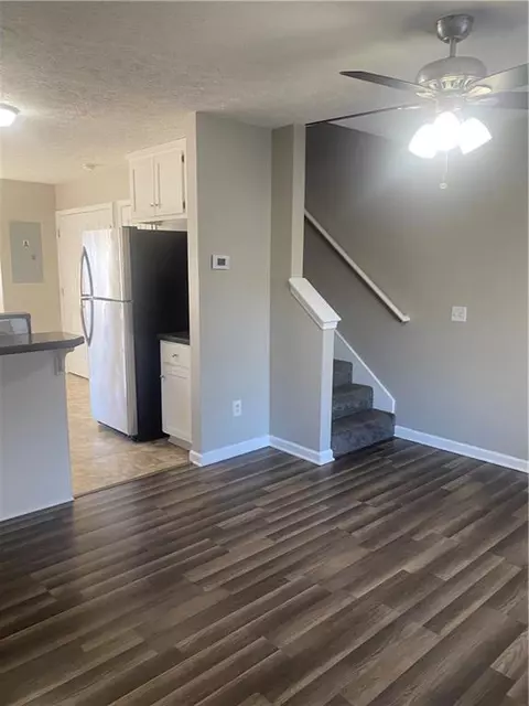 151 Roy St, Canton, GA 30114 photo 2