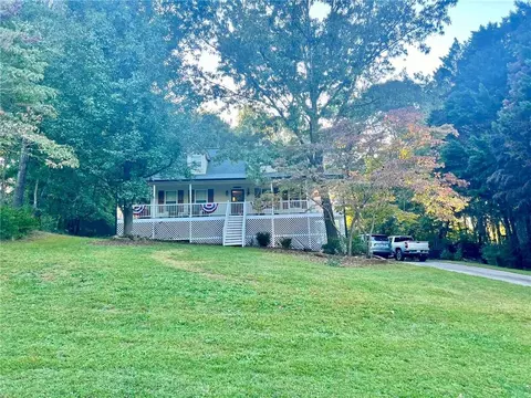 414 Deering Dr, Douglasville, GA 30134