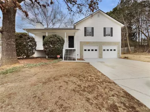 108 Ridgefield Dr, Douglasville, GA 30134