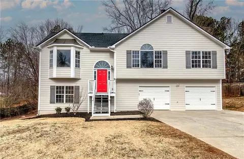 82 Summer Creek Pl, Dallas, GA 30157