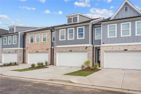 1028 Rose Dr, Marietta, GA 30060