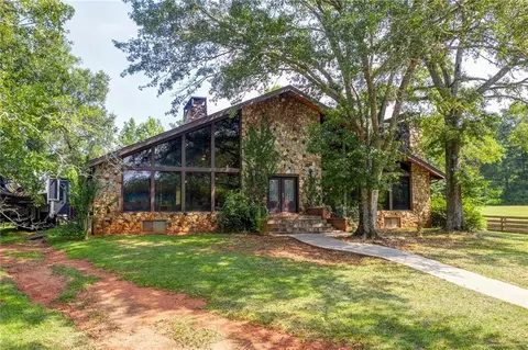 1345 Buffington Rd, Milner, GA 30257