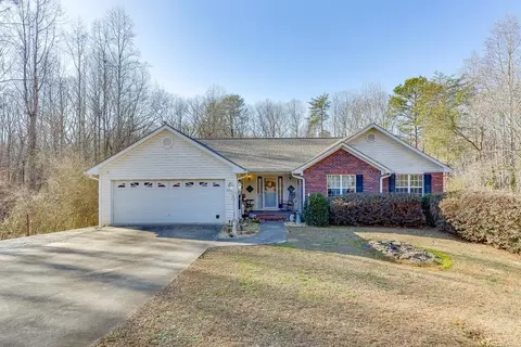 3983 Pointe N, Gainesville, GA 30506