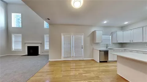 Living - 948 Maple Leaf Dr, Mcdonough, GA 30253 photo 3 of 3