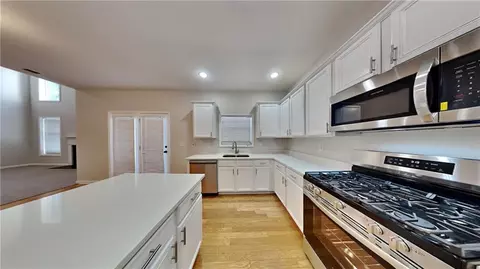 Other - 948 Maple Leaf Dr, Mcdonough, GA 30253 photo 1 of 2
