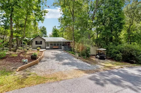 36 Nob Hill Rdg, Cleveland, GA 30528