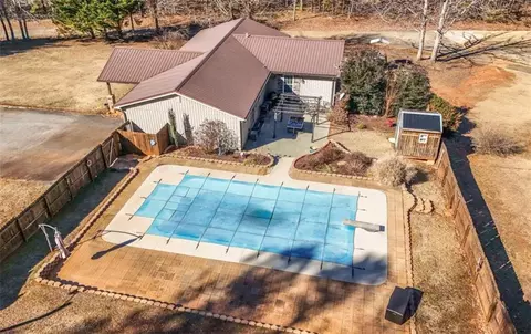Exterior - 47 Perry Ln, Buchanan, GA 30113 photo 6 of 6