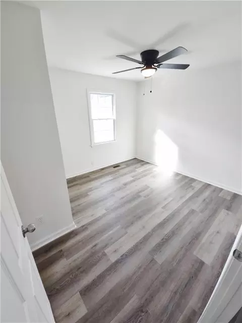 Bedroom - 1118 Brookhaven Cir, Toccoa, GA 30577 photo 3 of 7