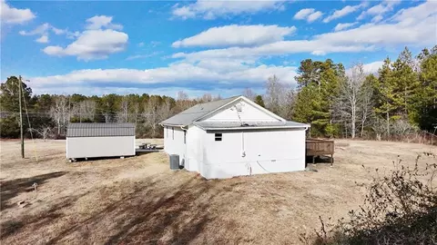Exterior - 1118 Brookhaven Cir, Toccoa, GA 30577 photo 3 of 3