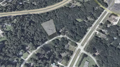 592 Newlin Ct, Lawrenceville, GA 30046