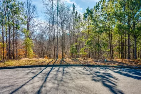 8 Carter Ln, Cartersville, GA 30120