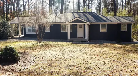 3952 Creel Dr, Lithia Springs, GA 30122