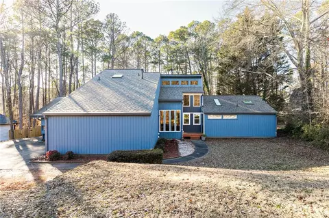 5201 Highland Trl, Acworth, GA 30102