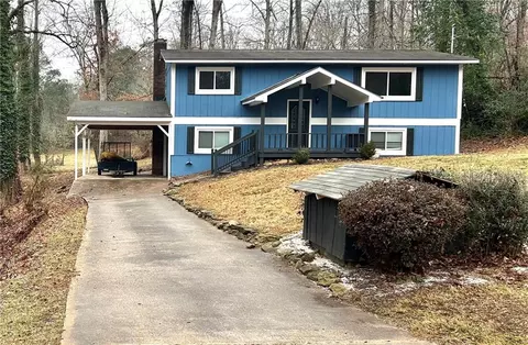 955 Couch Rd, Dawsonville, GA 30534