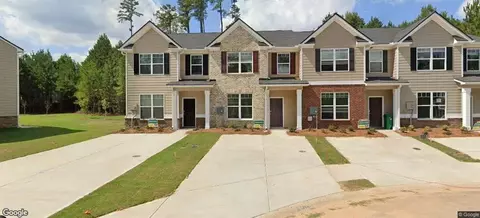 2640 Parrish Ct, Lithonia, FL 33038