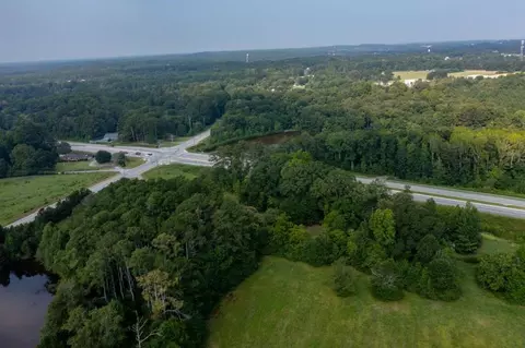 6053 Hiram Industrial, Hiram, GA 30141