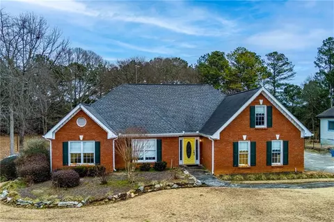 705 Harbor Bay Dr, Lawrenceville, GA 30045