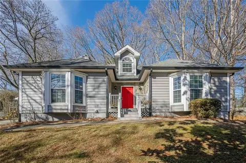 1470 Brooks Water Ln, Lawrenceville, GA 30044
