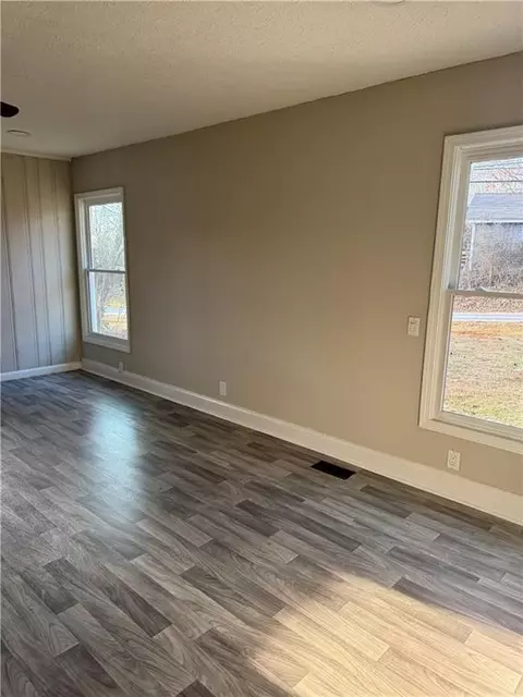 Living - 35 Collins Rd, Jasper, GA 30143 photo 1 of 2