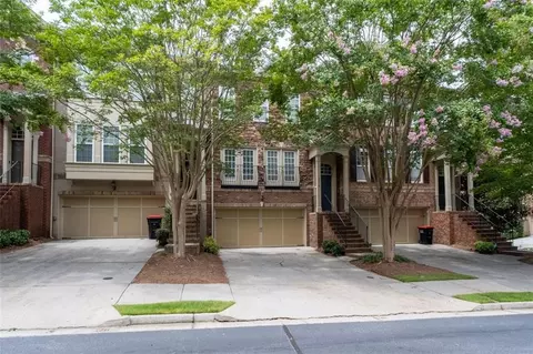 2858 Overlook Trce, Atlanta, GA 30324