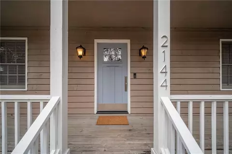 2144 Ridgewood Ct, Marietta, GA 30066