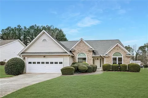 4137 Lawhon Ct, Tucker, GA 30084