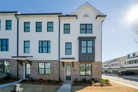 601 Millcroft Blvd, Buford, GA 30518