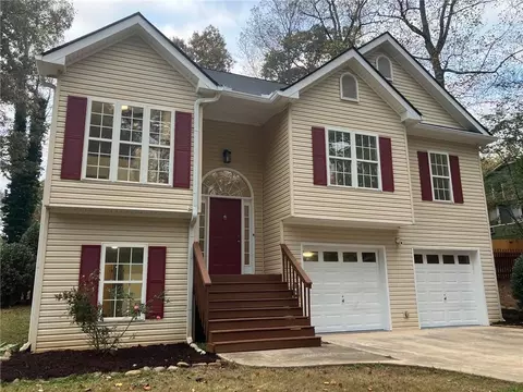 4926 Red Oak Dr, Gainesville, GA 30506