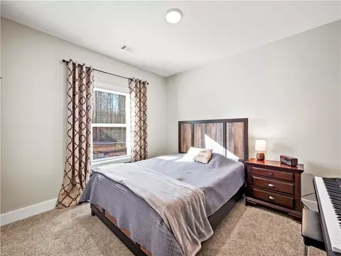 Bedroom - 135 Tabitha Page Ln, Toccoa, GA 30577 photo 5 of 12
