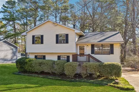 1370 Monfort Rd, Lawrenceville, GA 30046