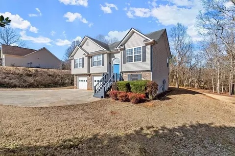 35 Matthew Ct, Covington, GA 30016 photo 4