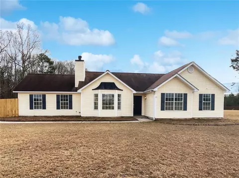 144 Peeks Crossing Dr, Senoia, GA 30276