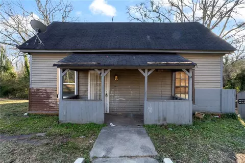 27 Lakeview Ave, Griffin, GA 30223