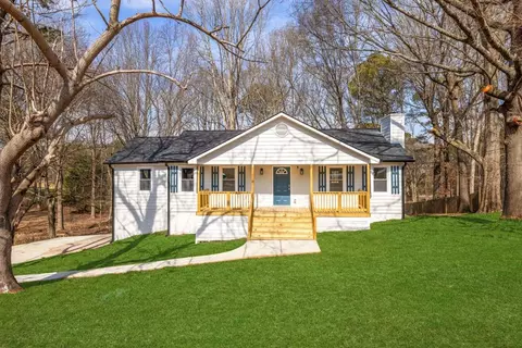 1506 Country Ct, Auburn, GA 30011